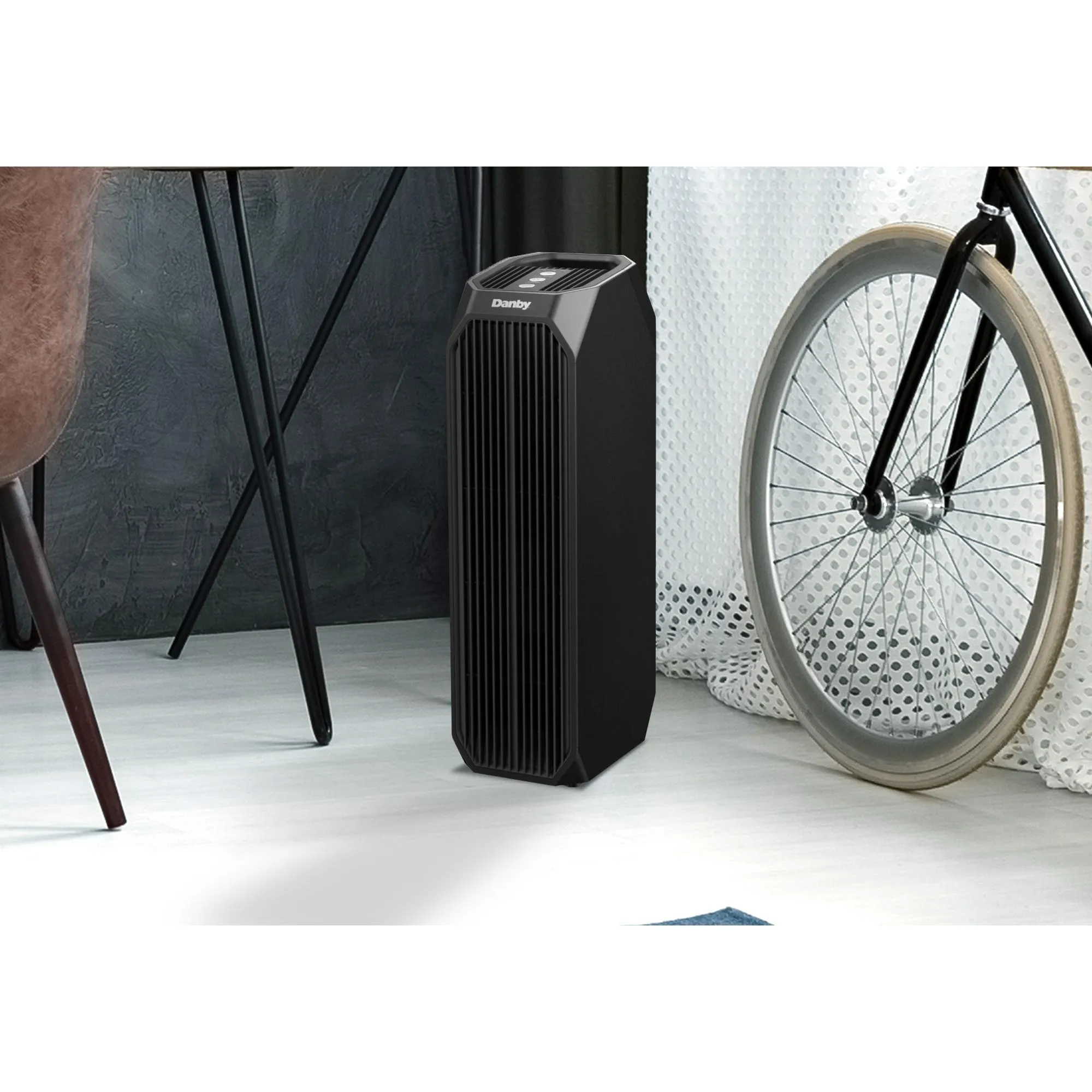 Danby Purificateur d'air jusqu'à 210 pieds carrés DAP143BAB-UV